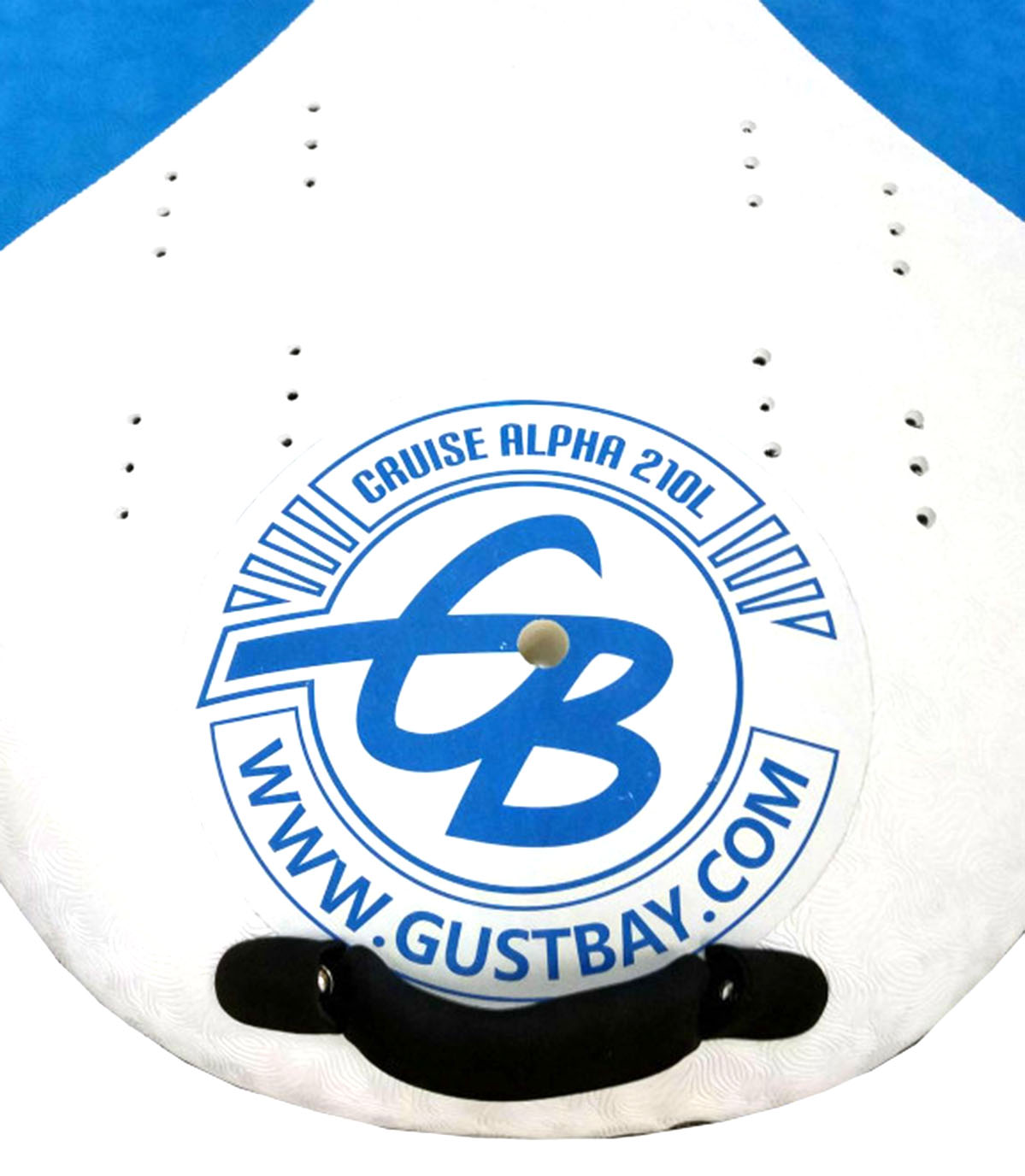 帆板尾手挽及脚带安装孔