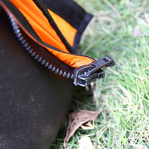 Gustaby Inflatable Tent Zipper head